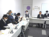 会議の様子２
